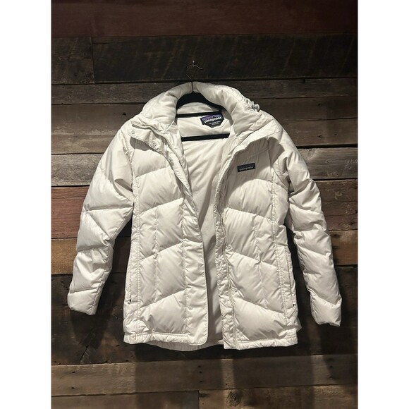 Patagonia Down With It Puffer Jacket Womens XS, No Hood, Style 28041 Cream - Picture 1 of 4